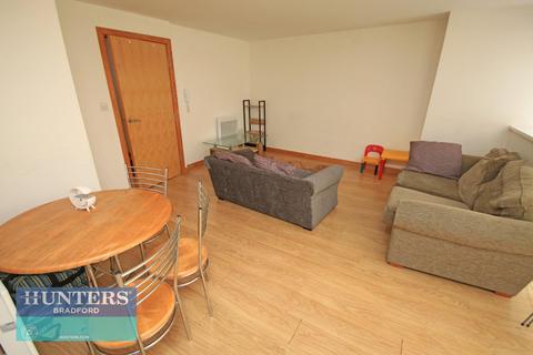 2 bedroom flat to rent, Sunbridge Road Sunbridge, Bradford, West Yorkshire, BD1 2HB