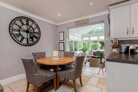 4 bedroom detached house for sale, Furze Hill Road, Shipston-on-Stour