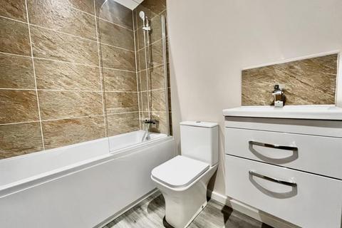1 bedroom apartment for sale, Southwood House 24 Goodiers Drive