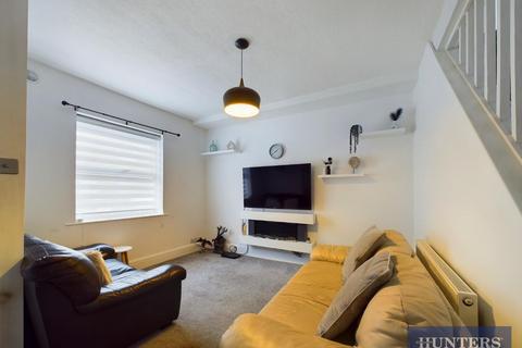 2 bedroom terraced house for sale, Hoxton Road, Scarborough