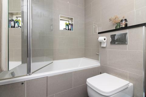 111 Carlton Vale, London, NW6 5HQ
