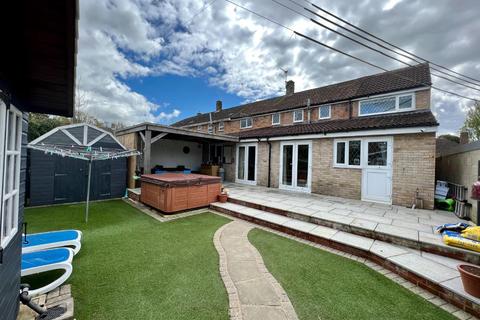 4 bedroom end of terrace house for sale, CRANBROOK