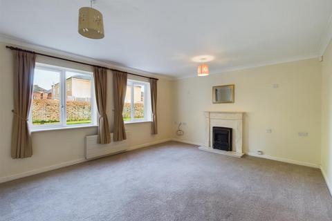 2 bedroom apartment for sale, Minster Court, Bracebridge Heath, Lincoln