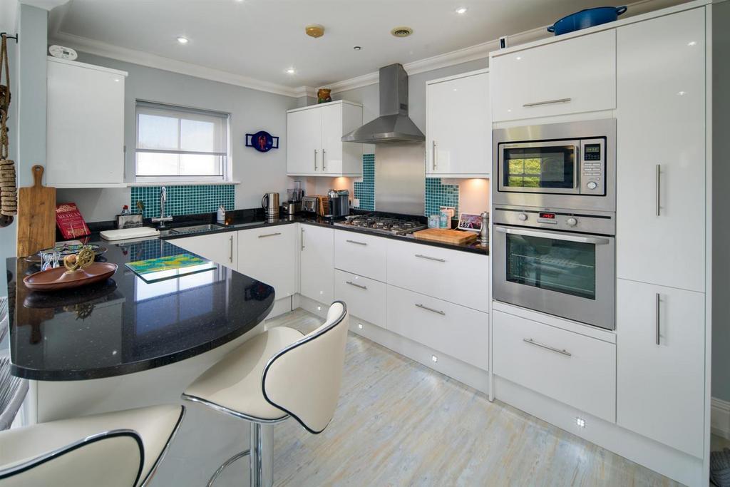 Kitchen 1