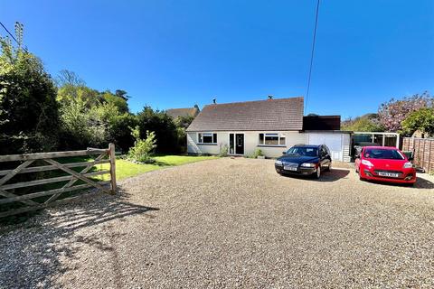 2 bedroom detached bungalow for sale, Totland Bay, Isle of Wight