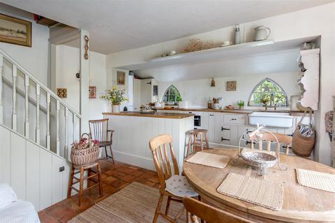 4 bedroom cottage for sale, Cheddon Fitzpaine, Taunton