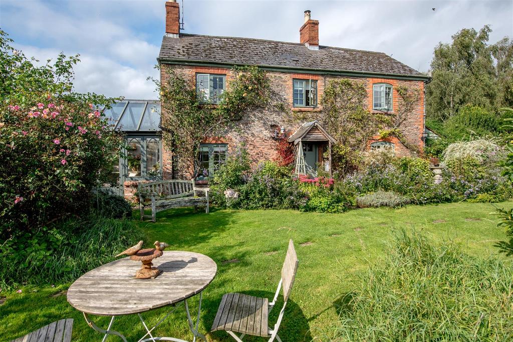 Cheddon Corner Cottage