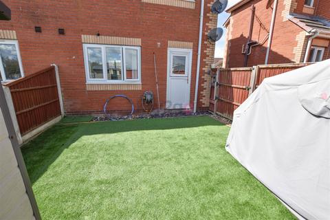 48 Chapel Close, Clowne, Chesterfield, S43 4PB