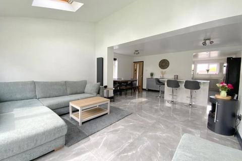 1 Maxwell Court, Grimsby, DN34 5TX