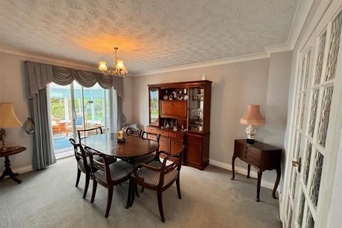 11 Tanglewood Close, Shifnal, TF11 9AT