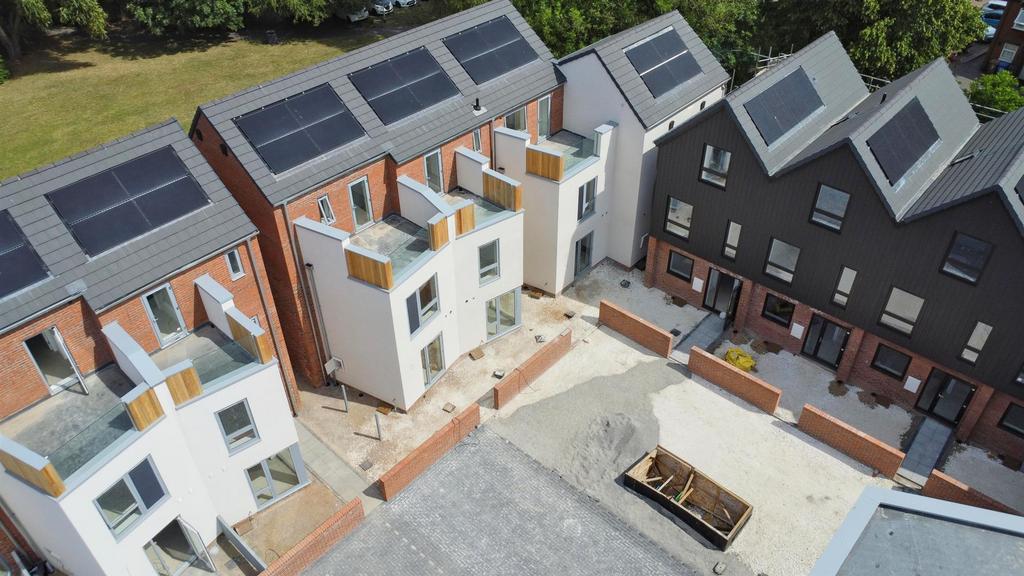 DJI 0911-DJI 0913 lzn.jpg