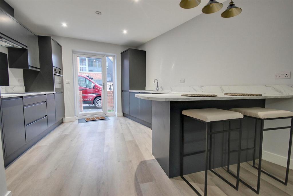 IMG 9401-IMG 9403 lzn.jpg