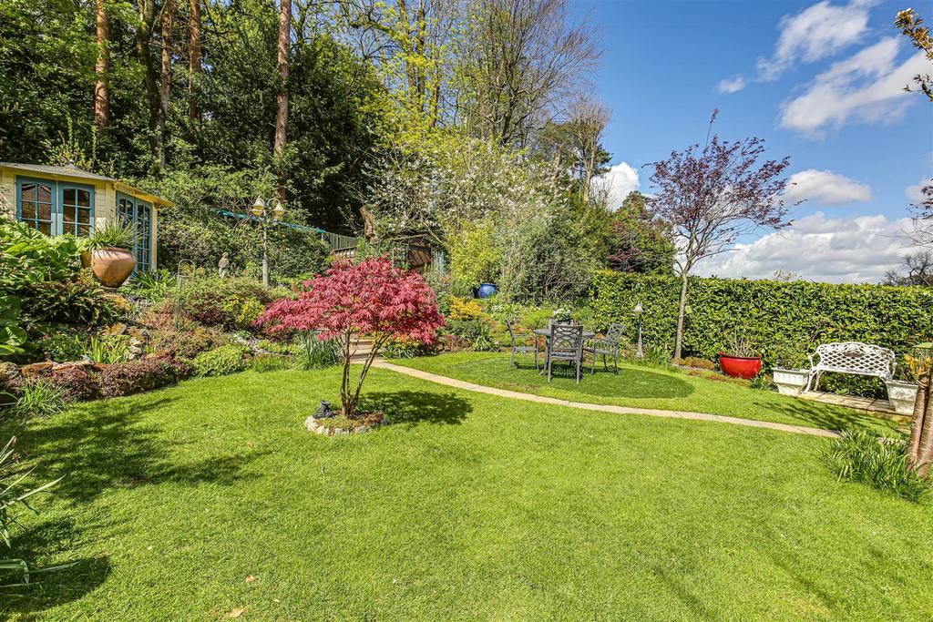 23 garden.jpg