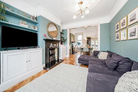 2 bedroom terraced house for sale, Barrowell Green, Winchmore Hill, N21
