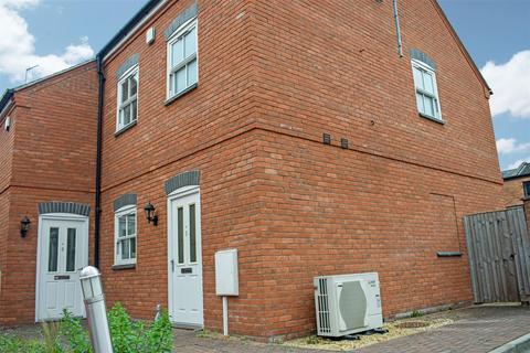 3 bedroom semi-detached house to rent, Kenilworth Mews, Kenilworth Street, Leamington Spa