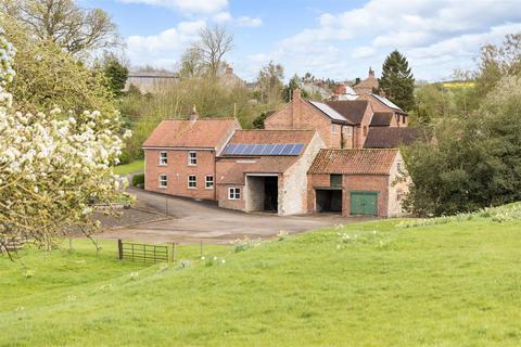 3 bedroom house for sale, York Road, Leavening, Malton