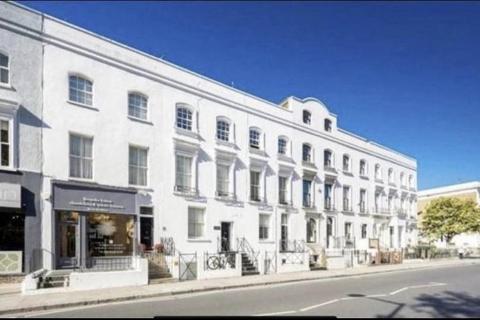1 bedroom apartment to rent, Kings Road, London SW3