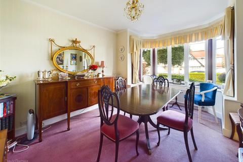 18 Arno Vale Road, Woodthorpe, Nottingham, NG5 4JJ