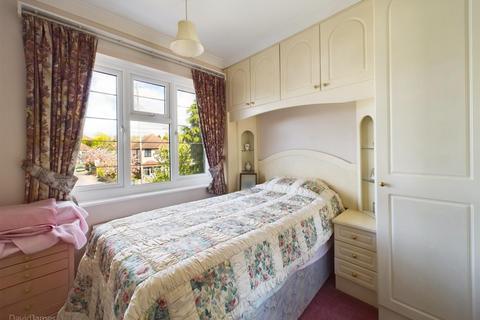 18 Arno Vale Road, Woodthorpe, Nottingham, NG5 4JJ