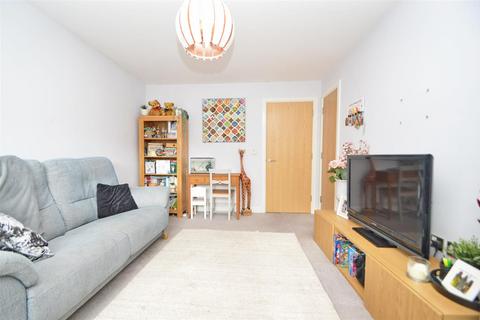 2 bedroom end of terrace house for sale, Rowland Court, Abbey Foregate, Shrewsbury