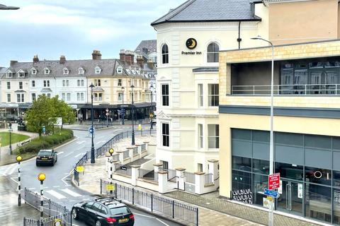 2 bedroom apartment for sale, Vaughan Street, Llandudno