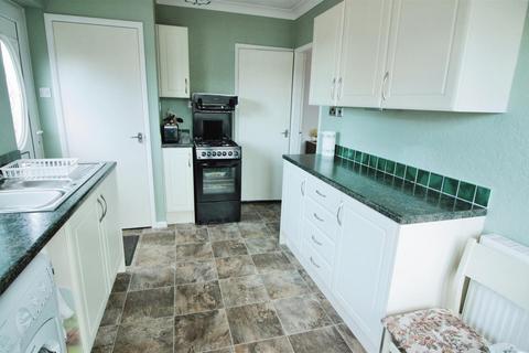 2 bedroom semi-detached bungalow for sale, Rogers Court, Wakefield WF3