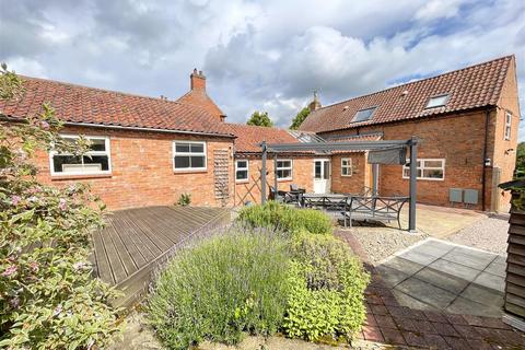 3 bedroom barn conversion for sale, Old Epperstone Road, Lowdham