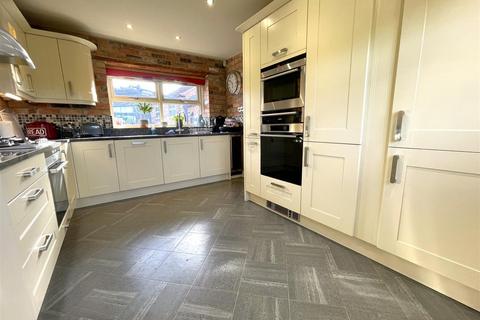 undefined, Old Epperstone Road, Lowdham