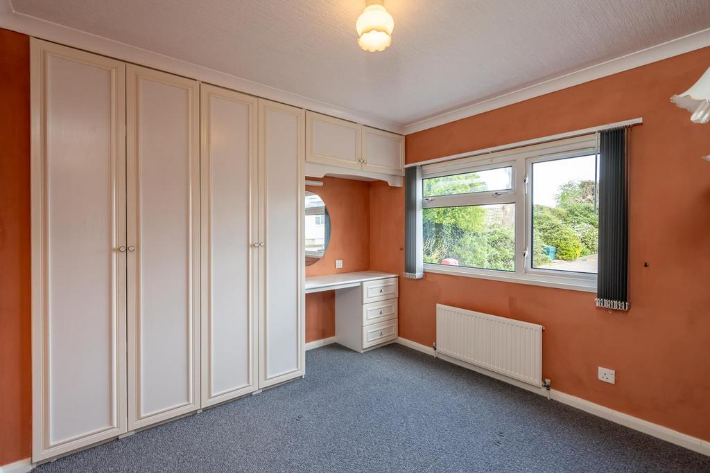 Bedroom 2.jpg