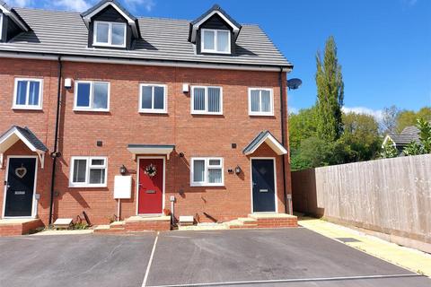3 bedroom townhouse for sale, Foxglove Close, Stourport on Severn