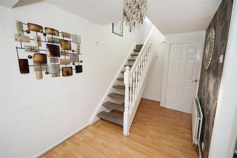 3 bedroom semi-detached house for sale, Malvern Close, Horwich, Bolton