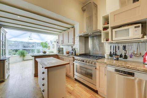 95 Broadfield Road, London, SE6 1NQ