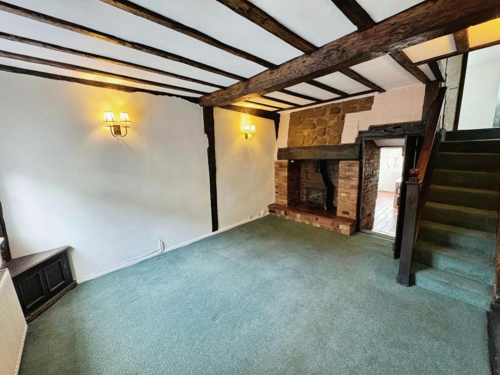 A3a98928-Living 20 Room.jpg