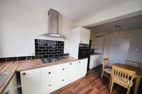 2 bedroom terraced house for sale, Woodgate Road, Hull