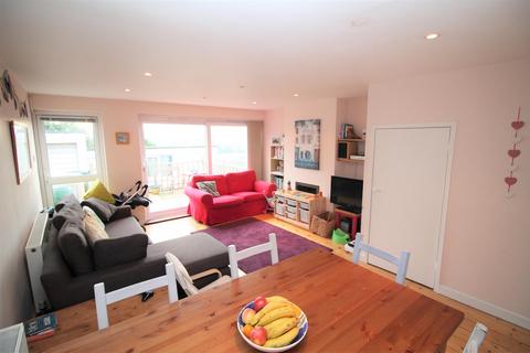 2 bedroom end of terrace house to rent, BPC00314 Clifton Wood Crescent, Bristol, BS8