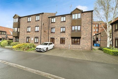 27 Grammar School Yard, Hull, HU1 1SE