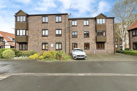 27 Grammar School Yard, Hull, HU1 1SE