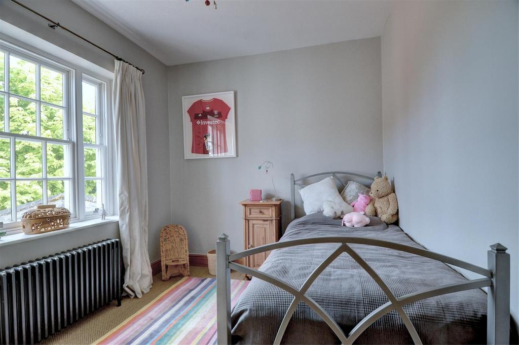 Bedroom 3.jpg