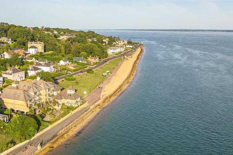 2 bedroom apartment for sale, Cowes, Isle Of Wight