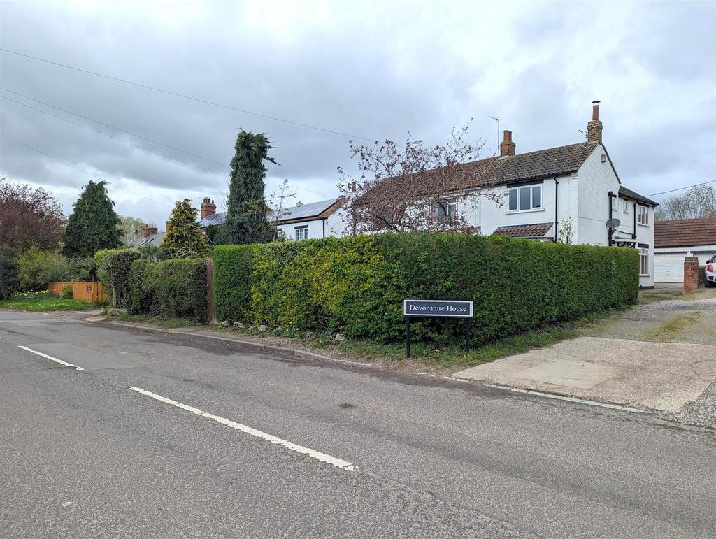 Carlton Village, Carlton, StocktonOnTees 2 bed semidetached house for sale £205,000