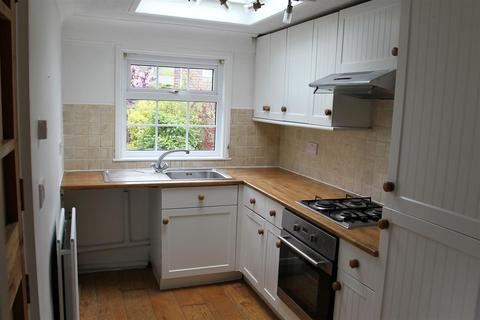 1 bedroom cottage to rent, Sir Georges Place, Steyning