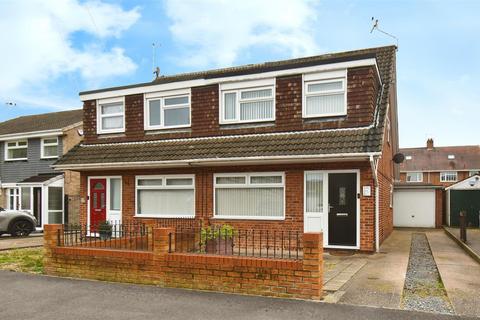 3 bedroom semi-detached house for sale, Corona Drive, Hull