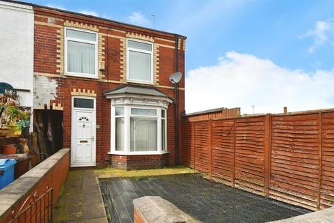 3 bedroom end of terrace house for sale, Whitby Avenue, Whitby Street, Hull