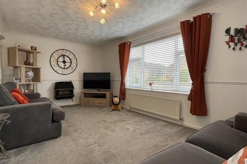2 bedroom chalet for sale, Windermere Park, Lowestoft