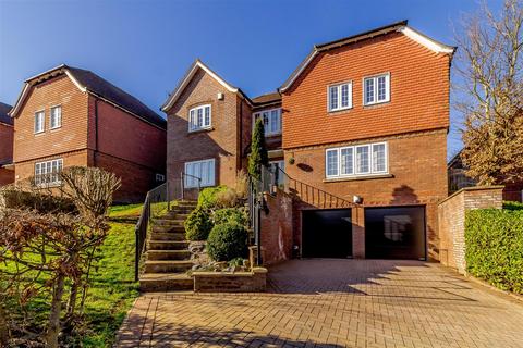 5 bedroom detached house for sale, Canal Way, Over GL2