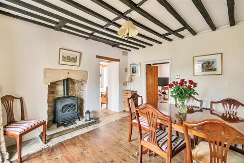 4 bedroom character property for sale, Butterrow West, Stroud GL5
