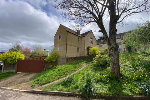 4 bedroom character property for sale, Butterrow West, Stroud GL5