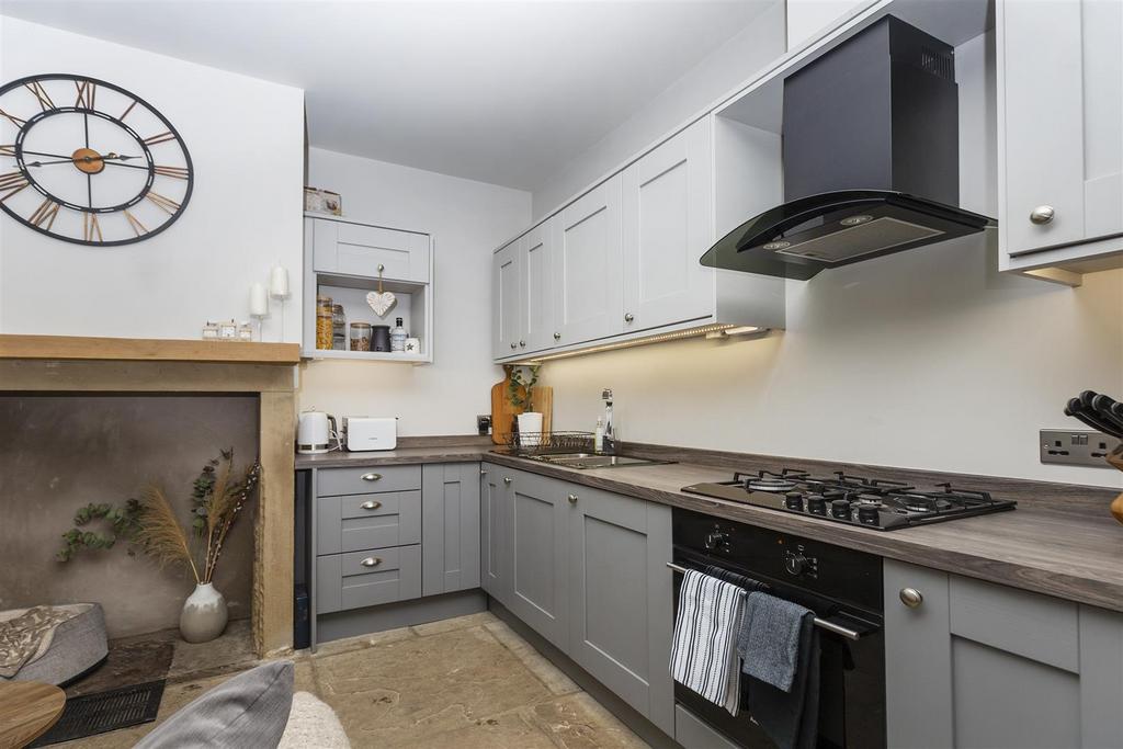 Kitchen/Living Area