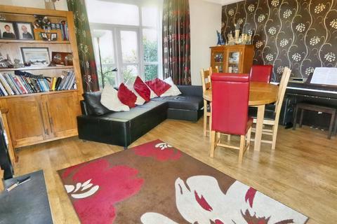 4 bedroom semi-detached house for sale, Maney Hill Road, Sutton Coldfield