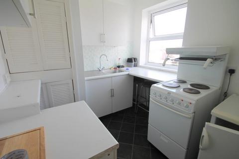 1 bedroom flat to rent, Bayford Road, Littlehampton